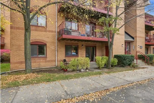 1512 Pilgrims Way #611