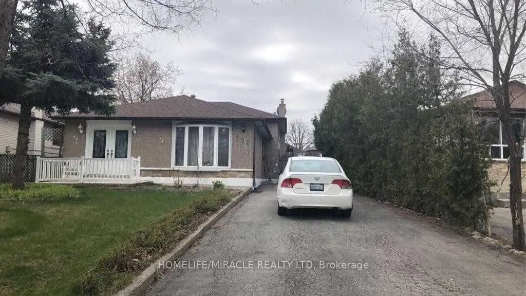 122 Silverstone Drive