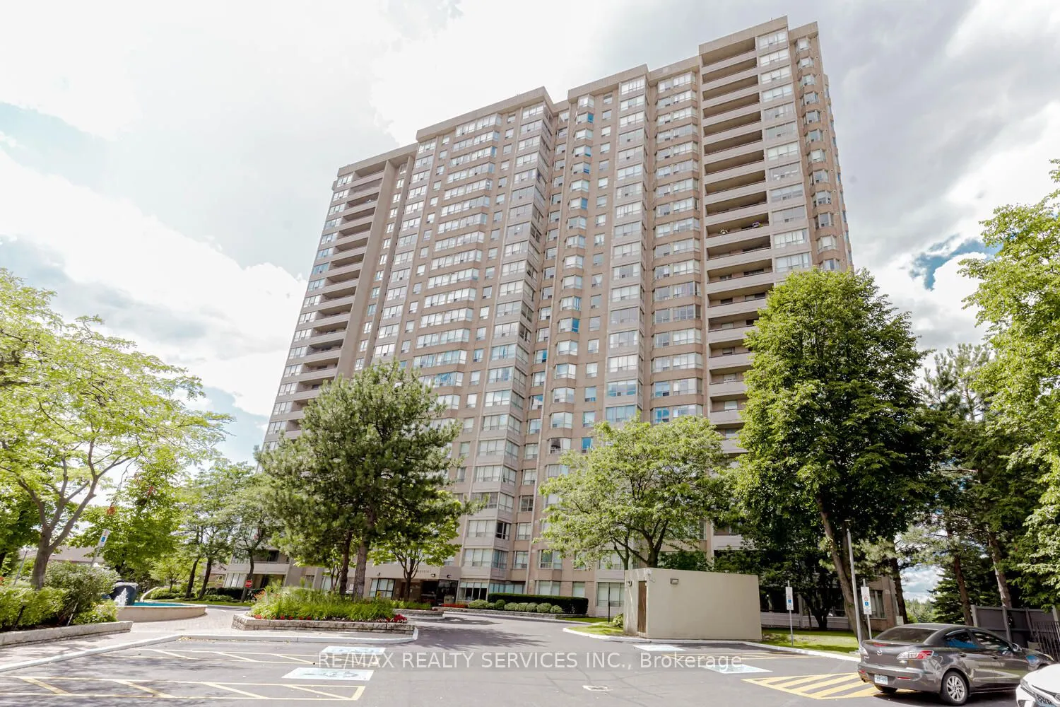 30 Malta Avenue #302