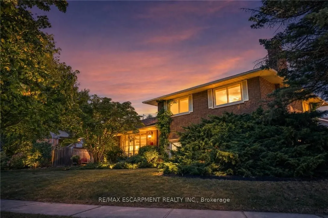 517 Rosedale Crescent