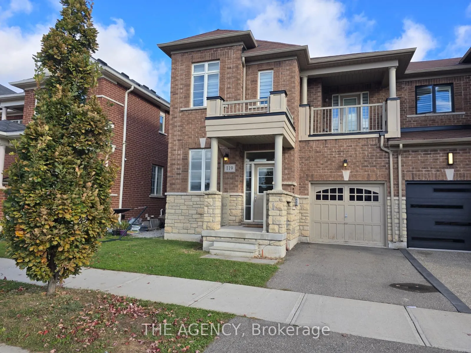 119 Holbrook Court