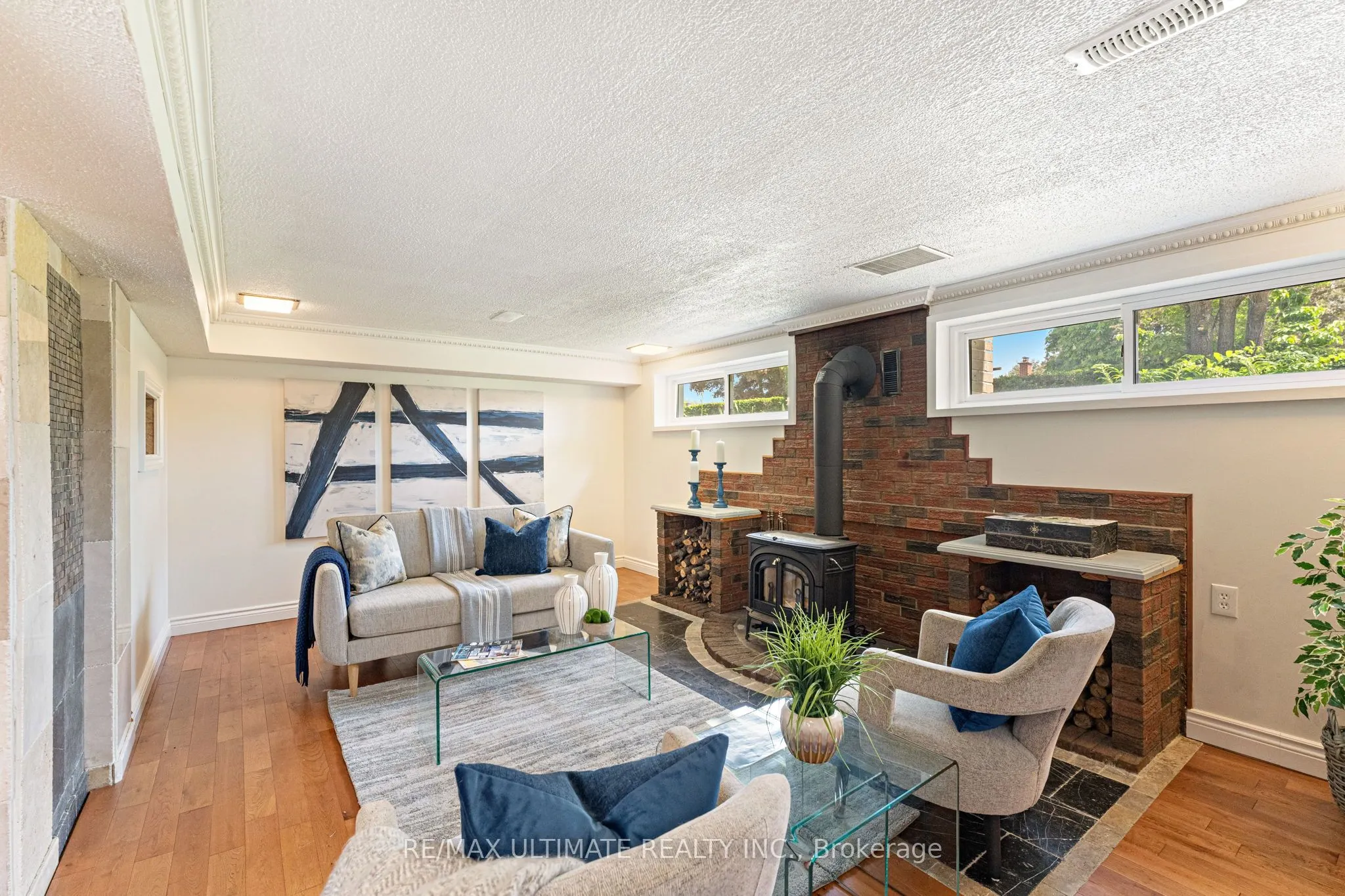 1282 Daimler Road