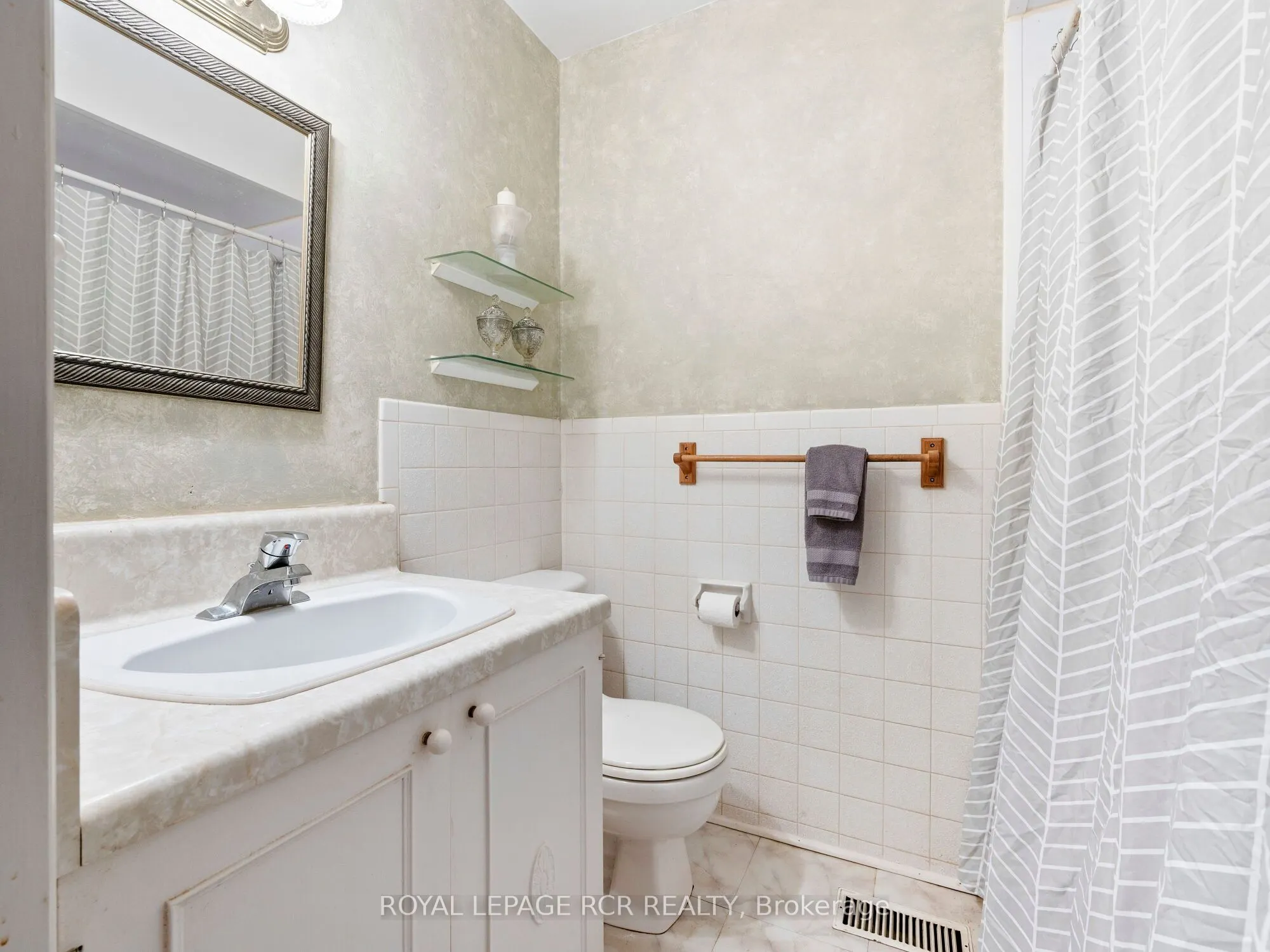 11 Third Avenue