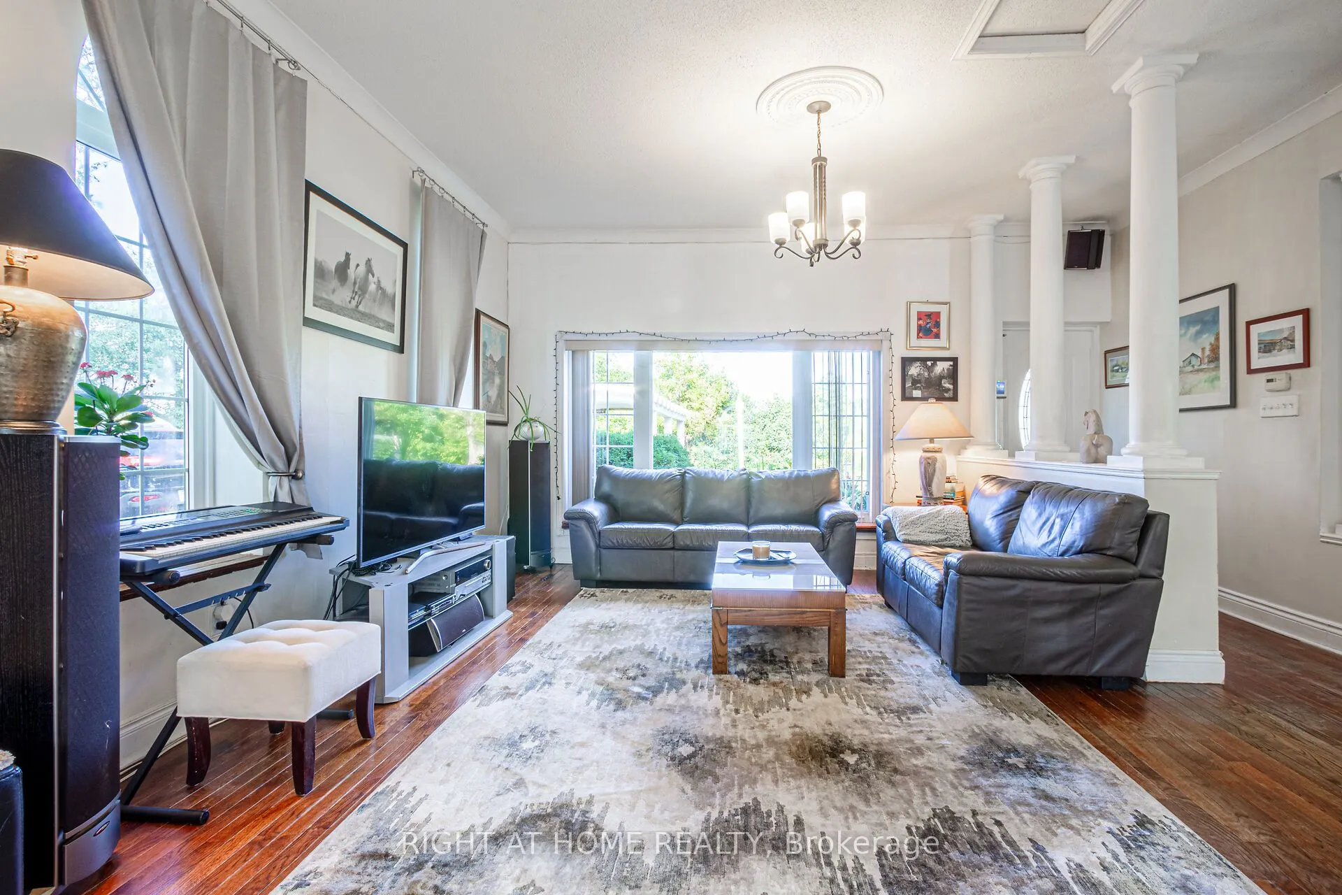 152 Confederation Street