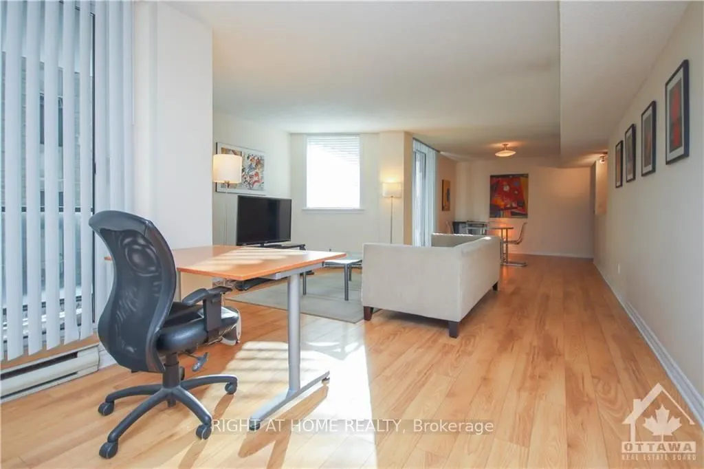 18 NEPEAN Street #701
