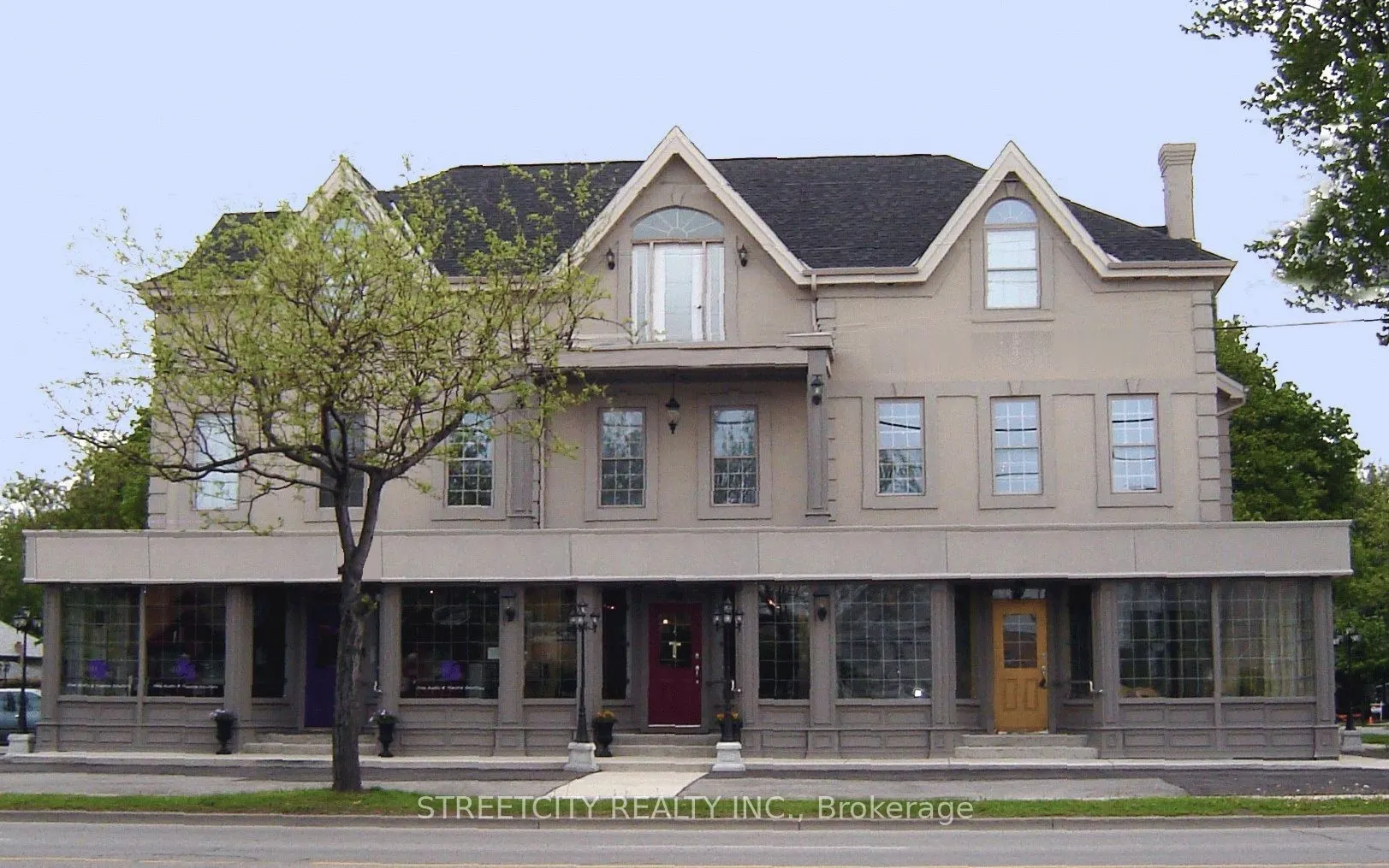 339 HORTON Street E