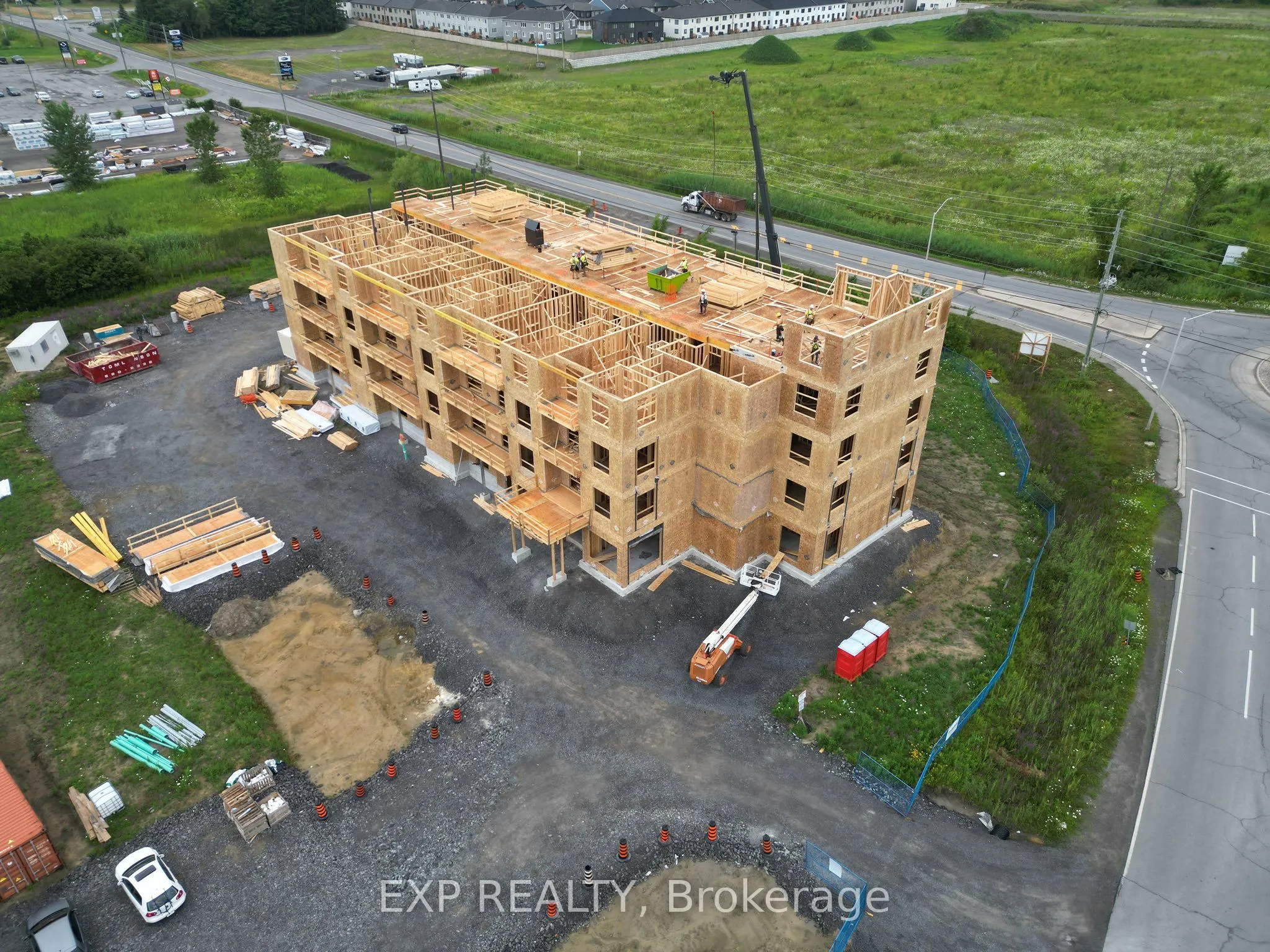 100 PINEHILL Road, #301