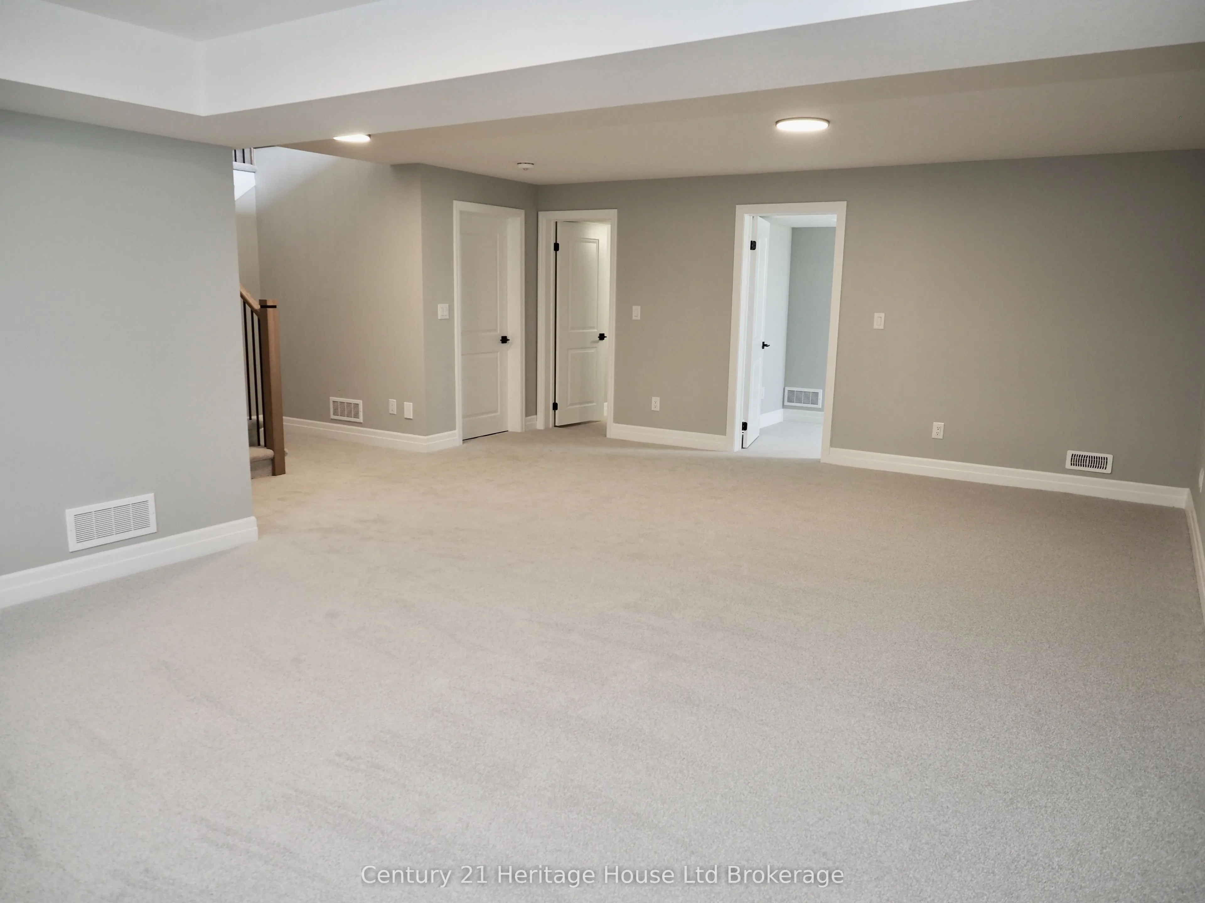 9 SYCAMORE Drive