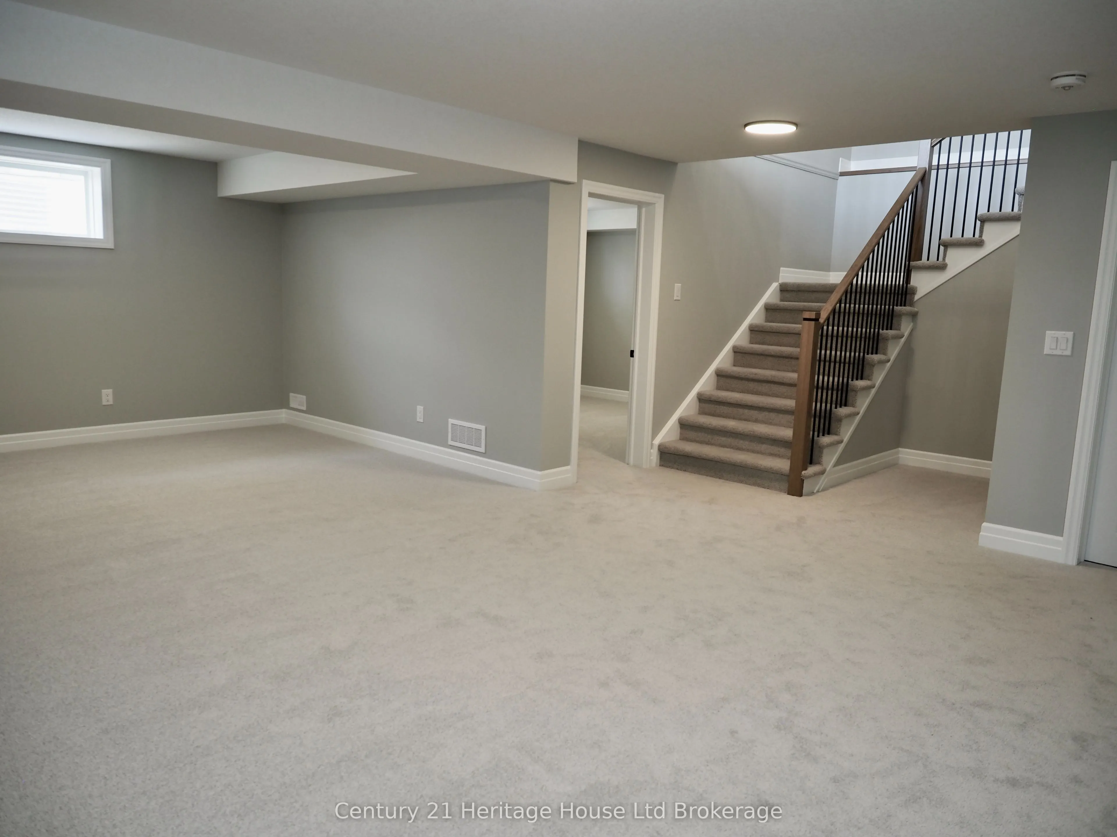 9 SYCAMORE Drive