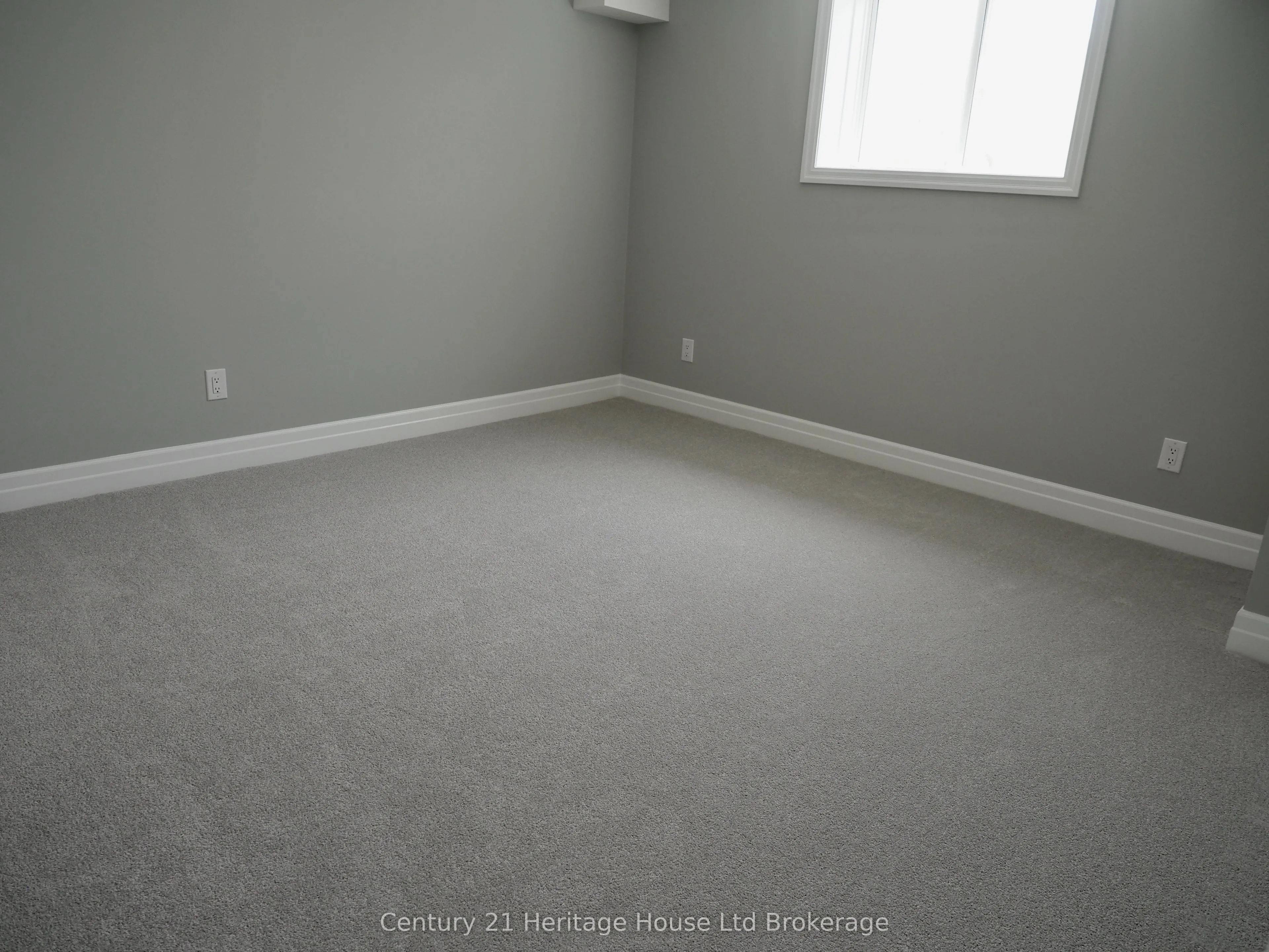 9 SYCAMORE Drive