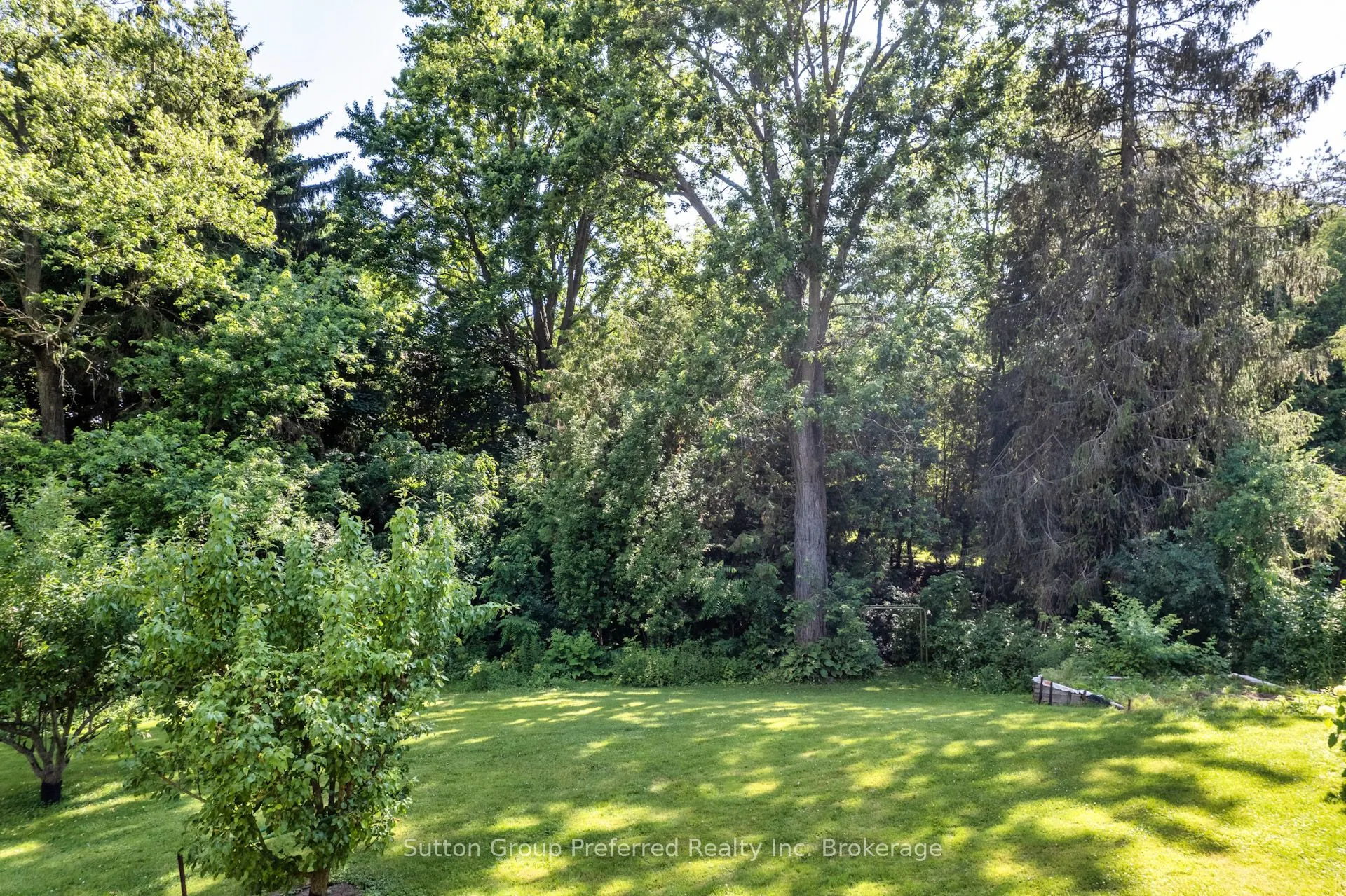 185 JOHN (lot) Street