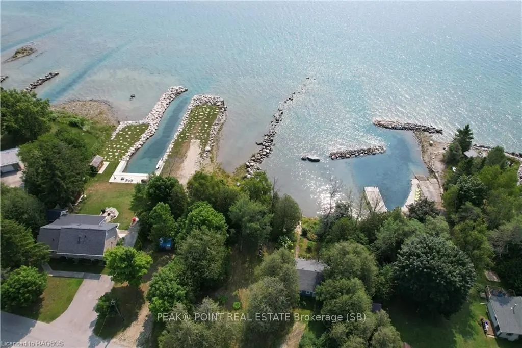 339601 PRESQU'ILE Road