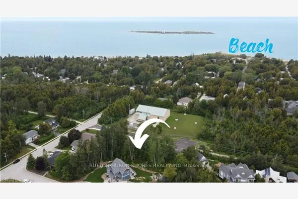 282 GROSVENOR Street S