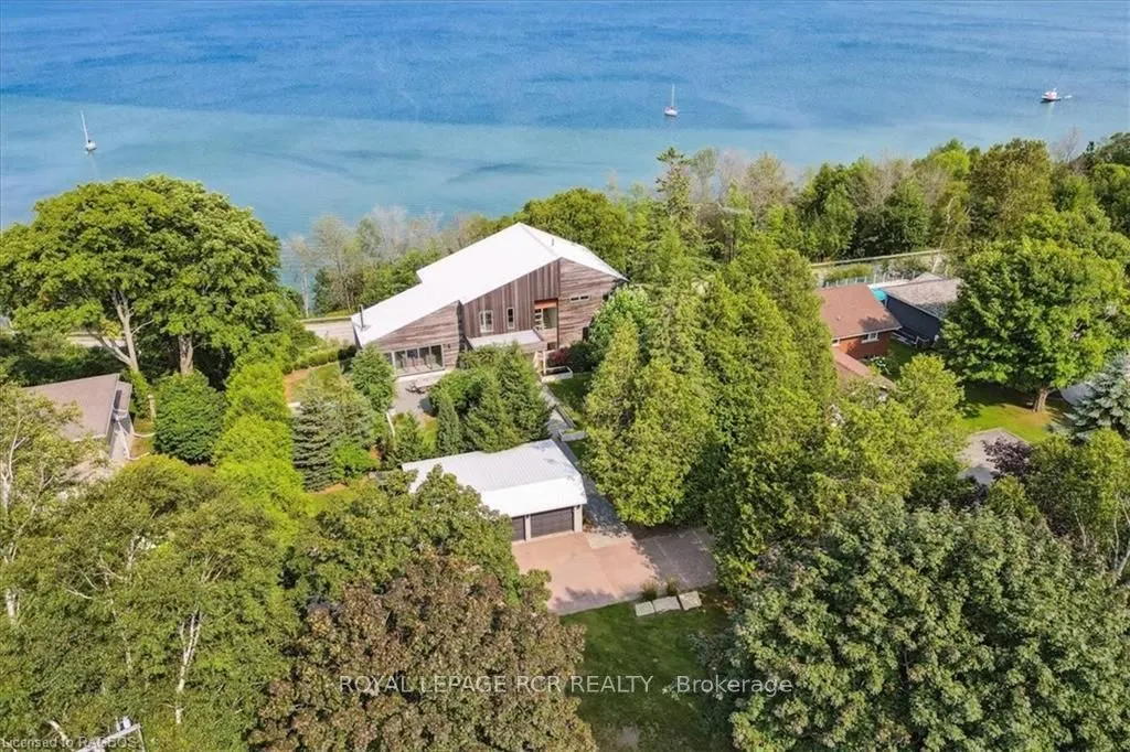 20 EVERETT Road