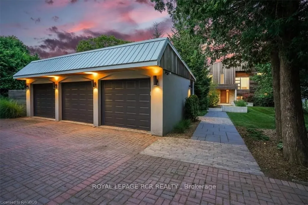 20 EVERETT Road