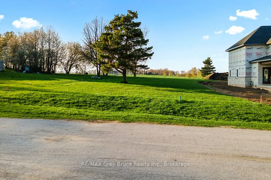 LOT6&7 NORTH Avenue