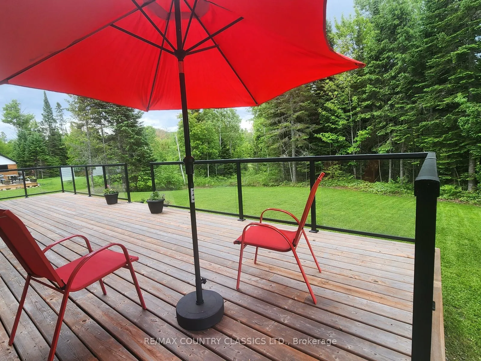 8 Bancroft Ridge Drive