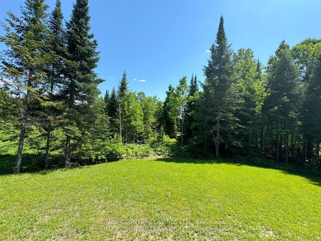 8 Bancroft Ridge Drive