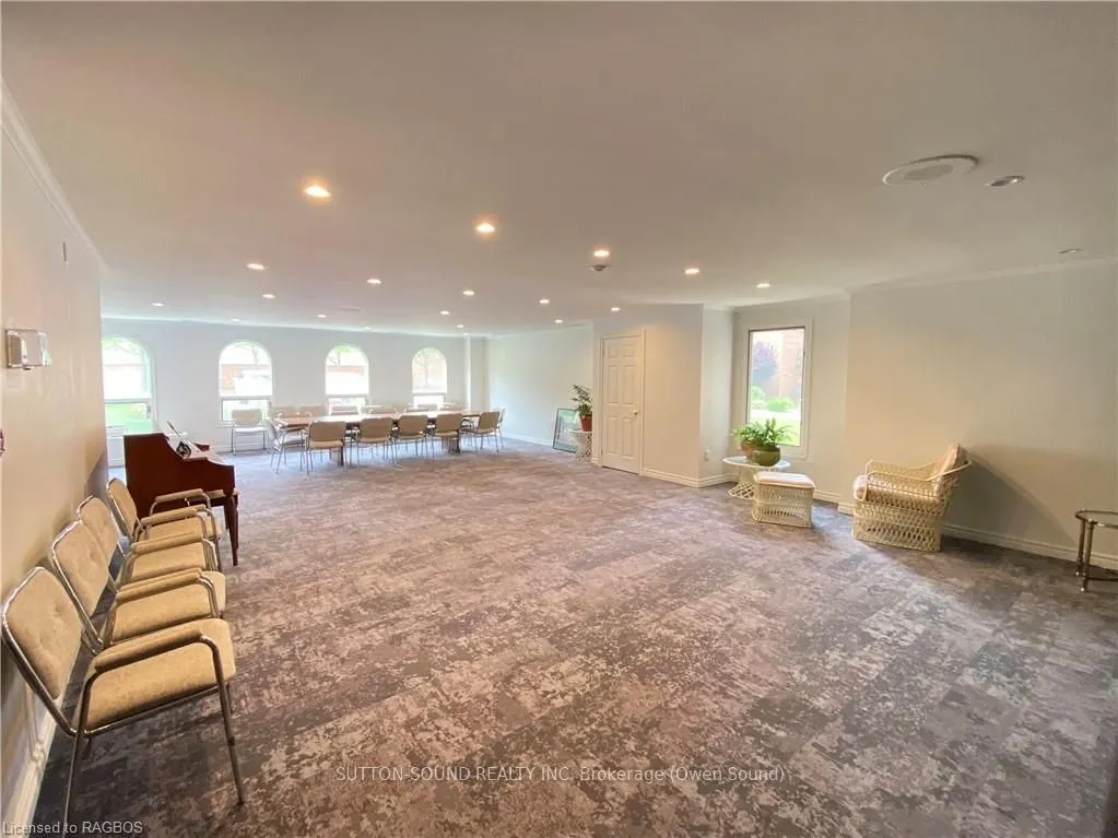 2555 3RD Avenue W #210