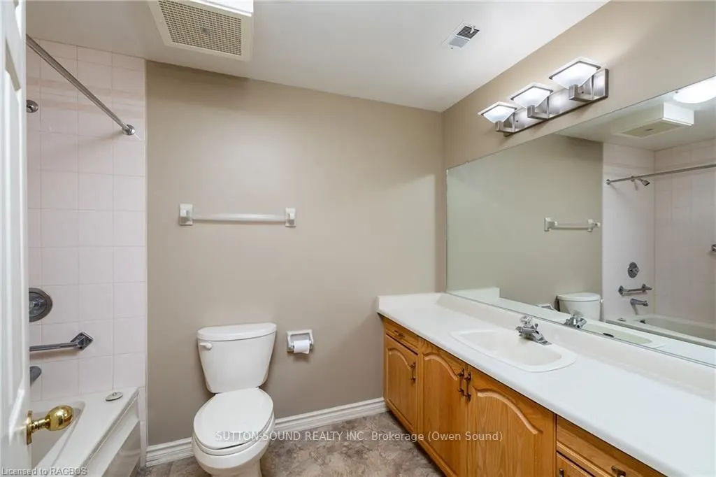 2555 3RD Avenue W #210