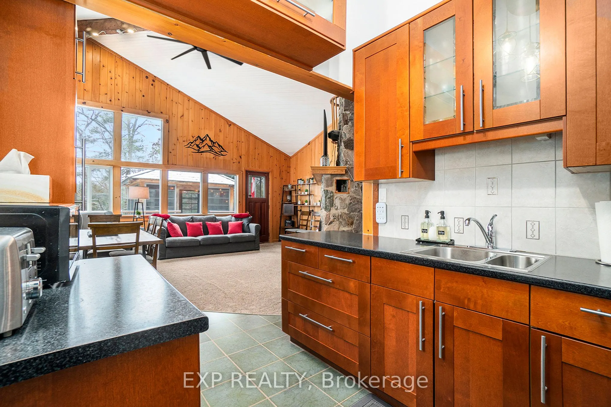 4 Stackwall Lane