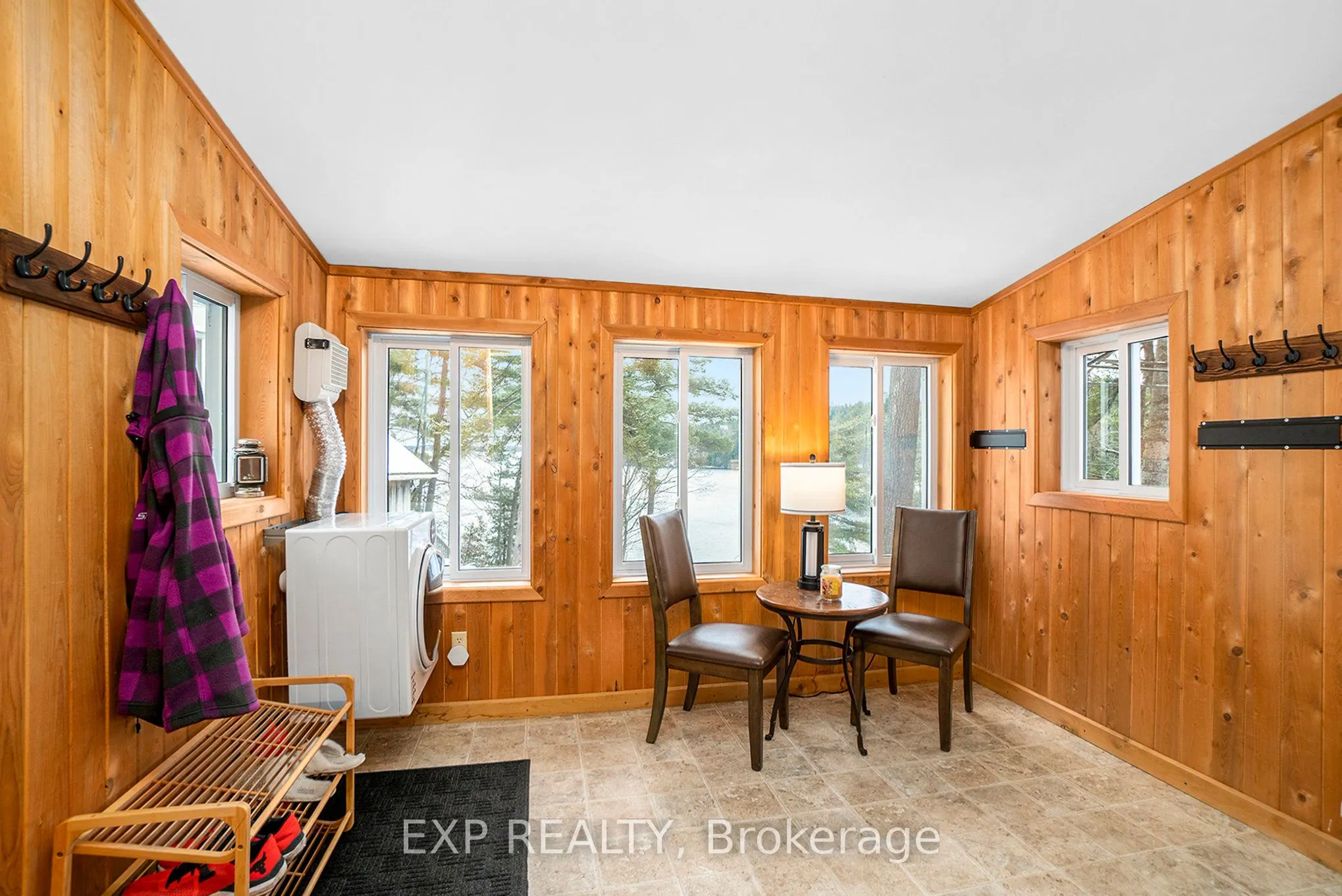 4 Stackwall Lane