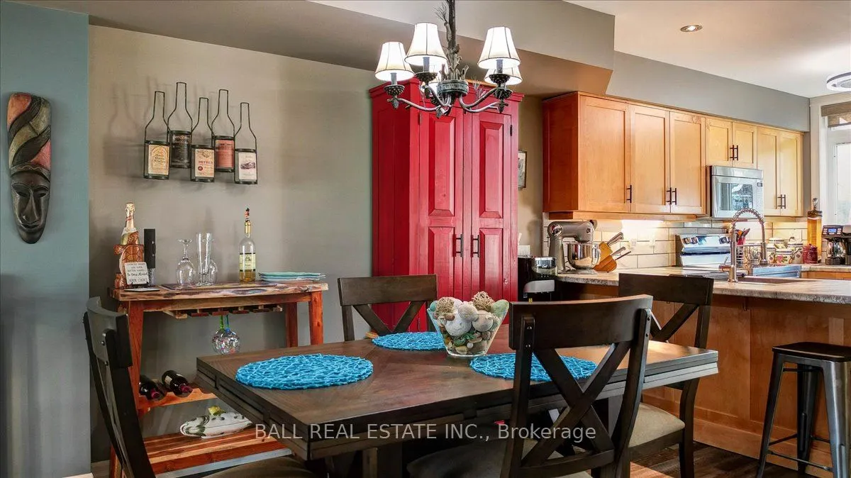 1579 Anstruther Lake Road #18