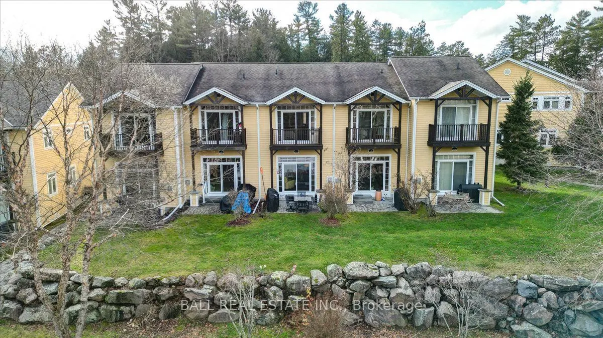 1579 Anstruther Lake Road #18
