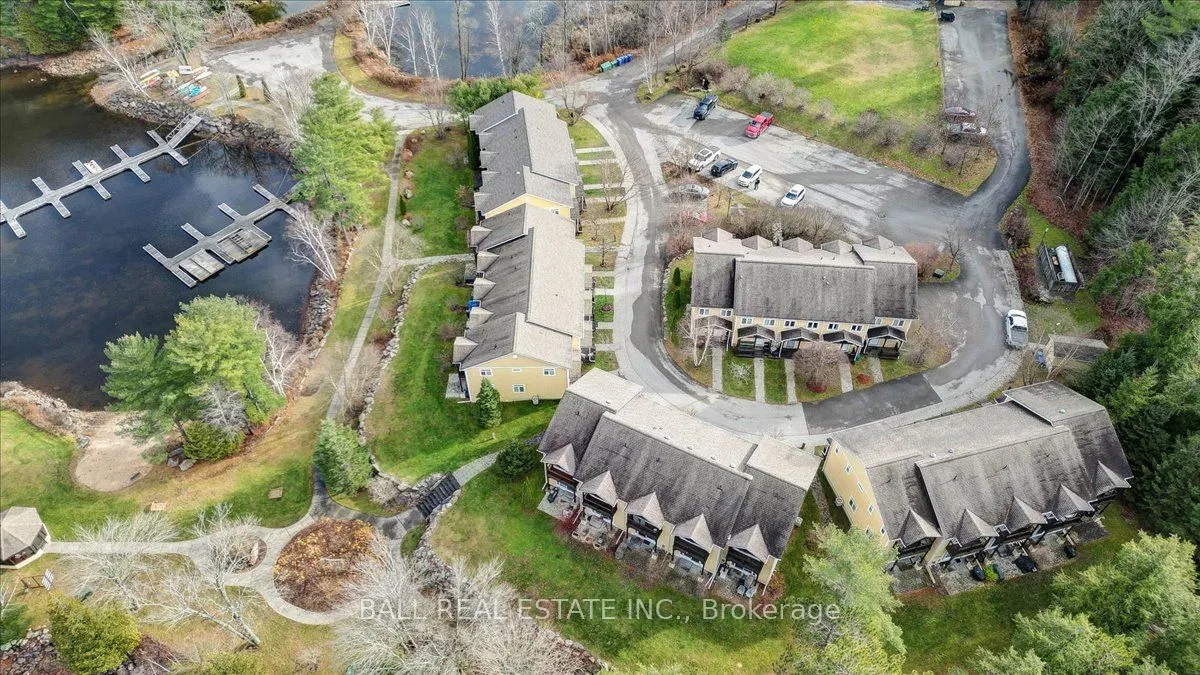1579 Anstruther Lake Road #18
