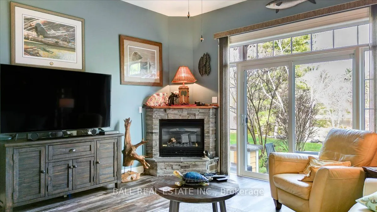 1579 Anstruther Lake Road #18