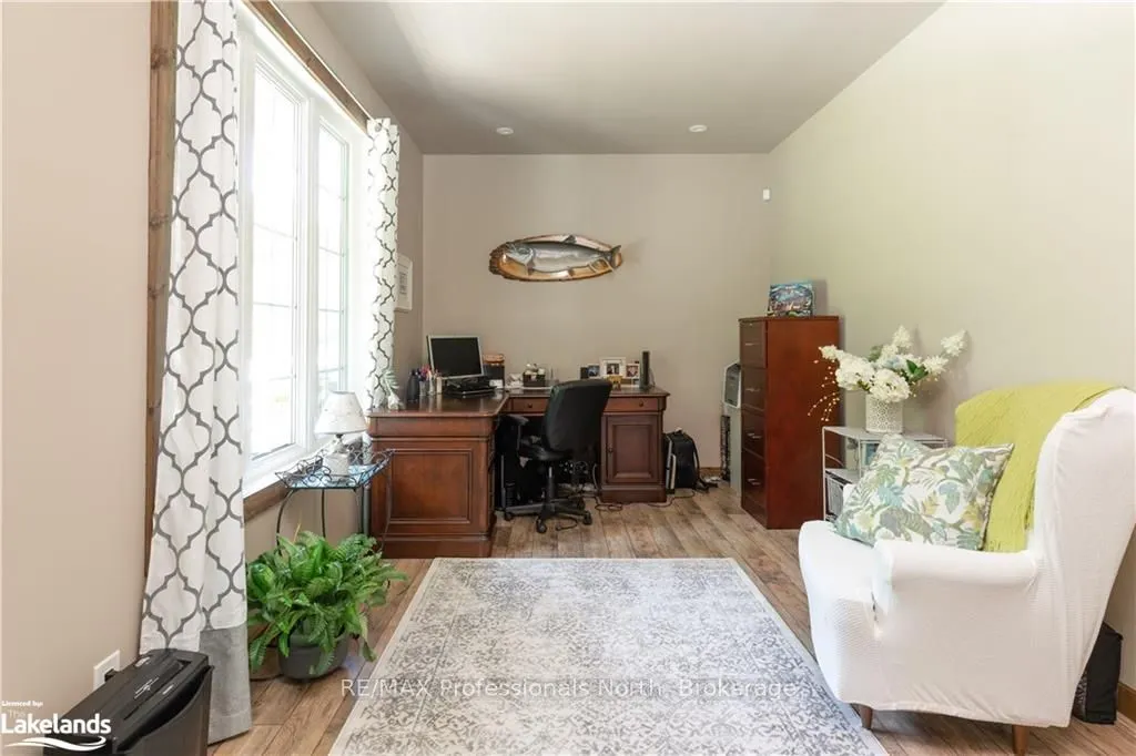 427 SKYHILLS Road
