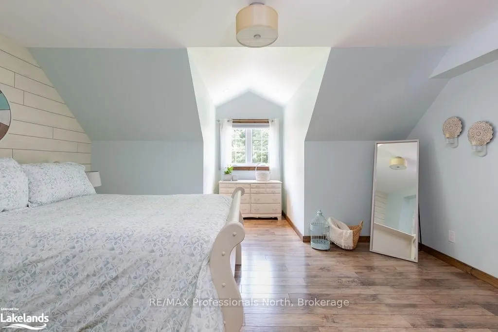 427 SKYHILLS Road