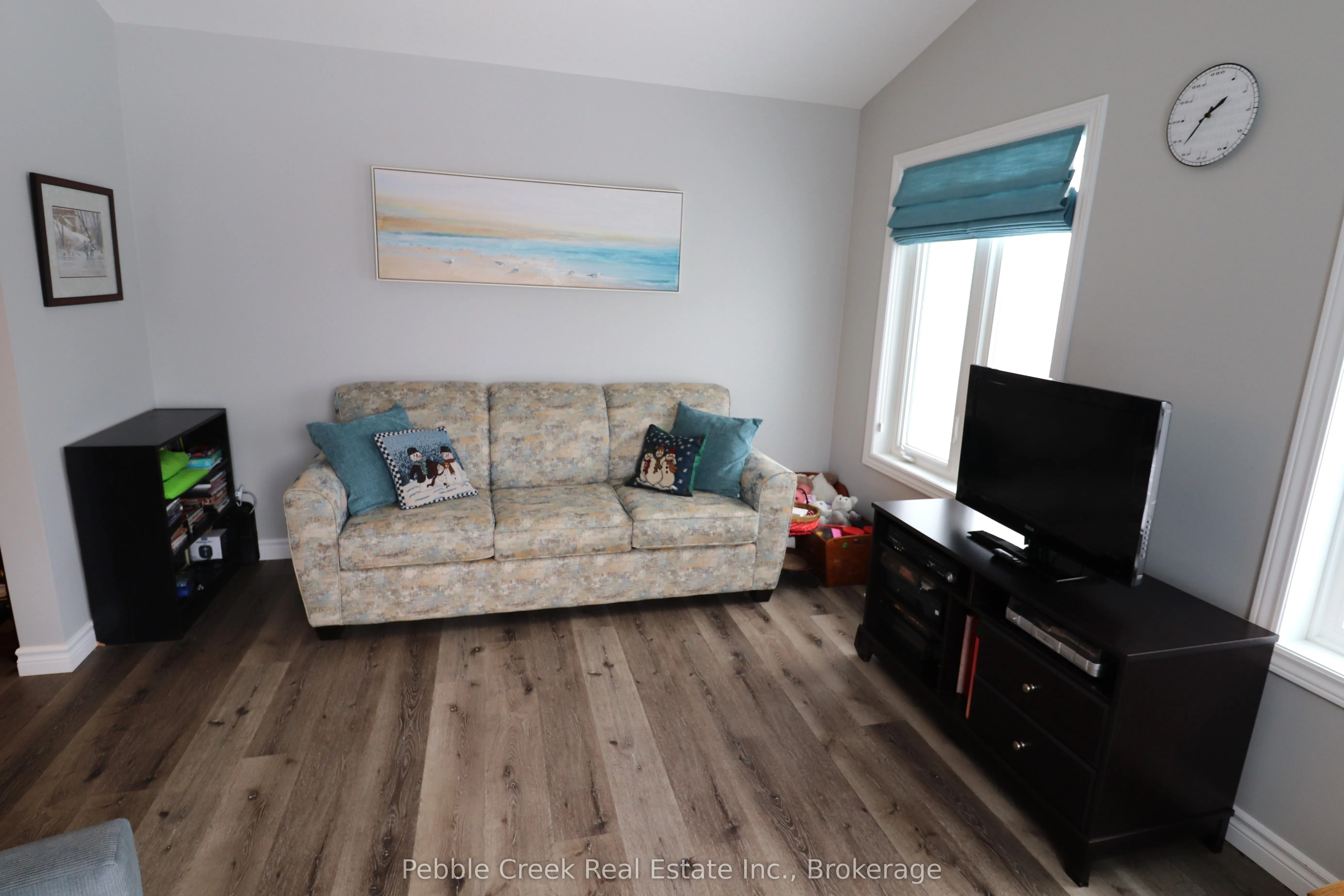 86 Huron Heights Drive