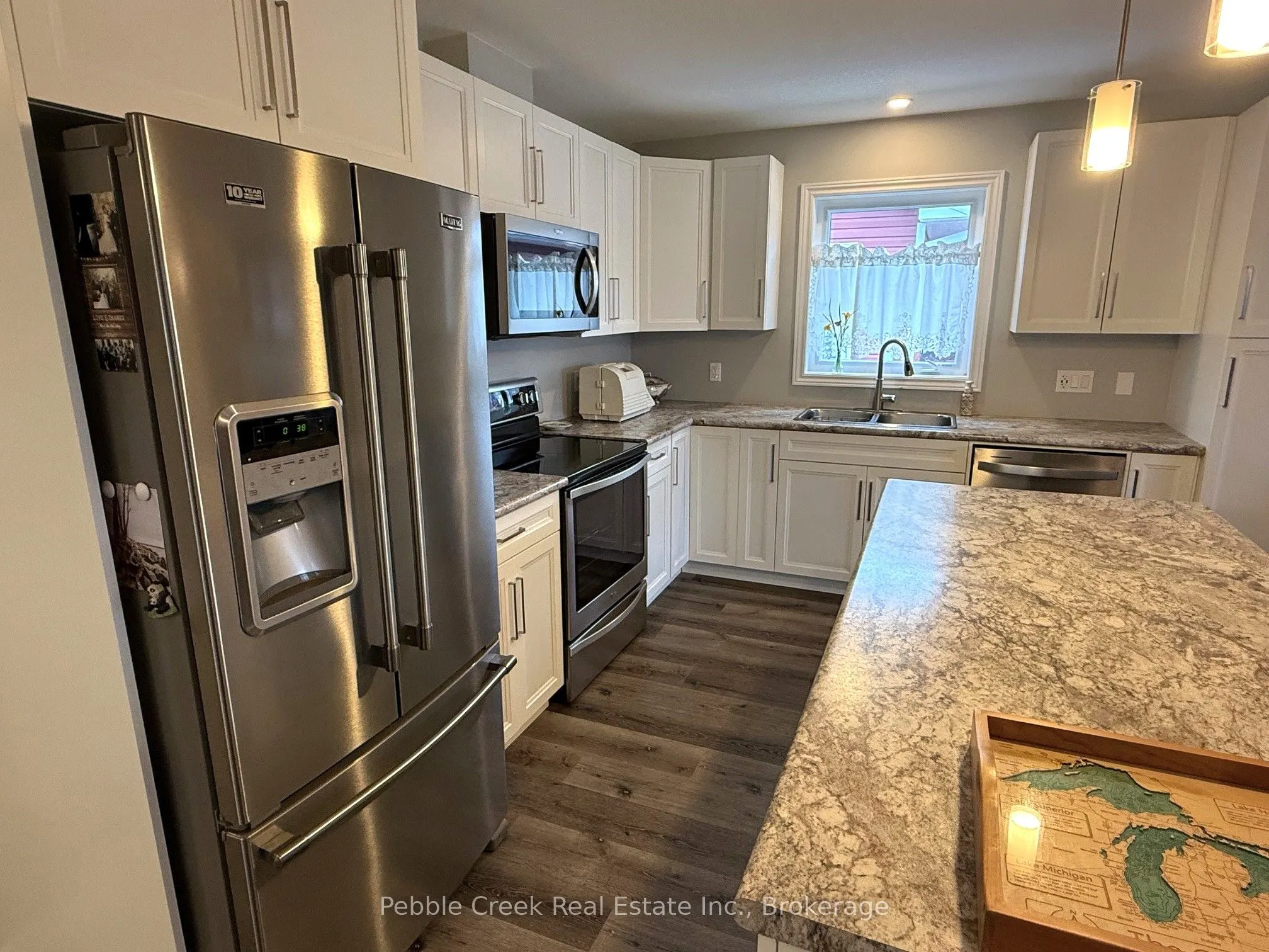 86 Huron Heights Drive