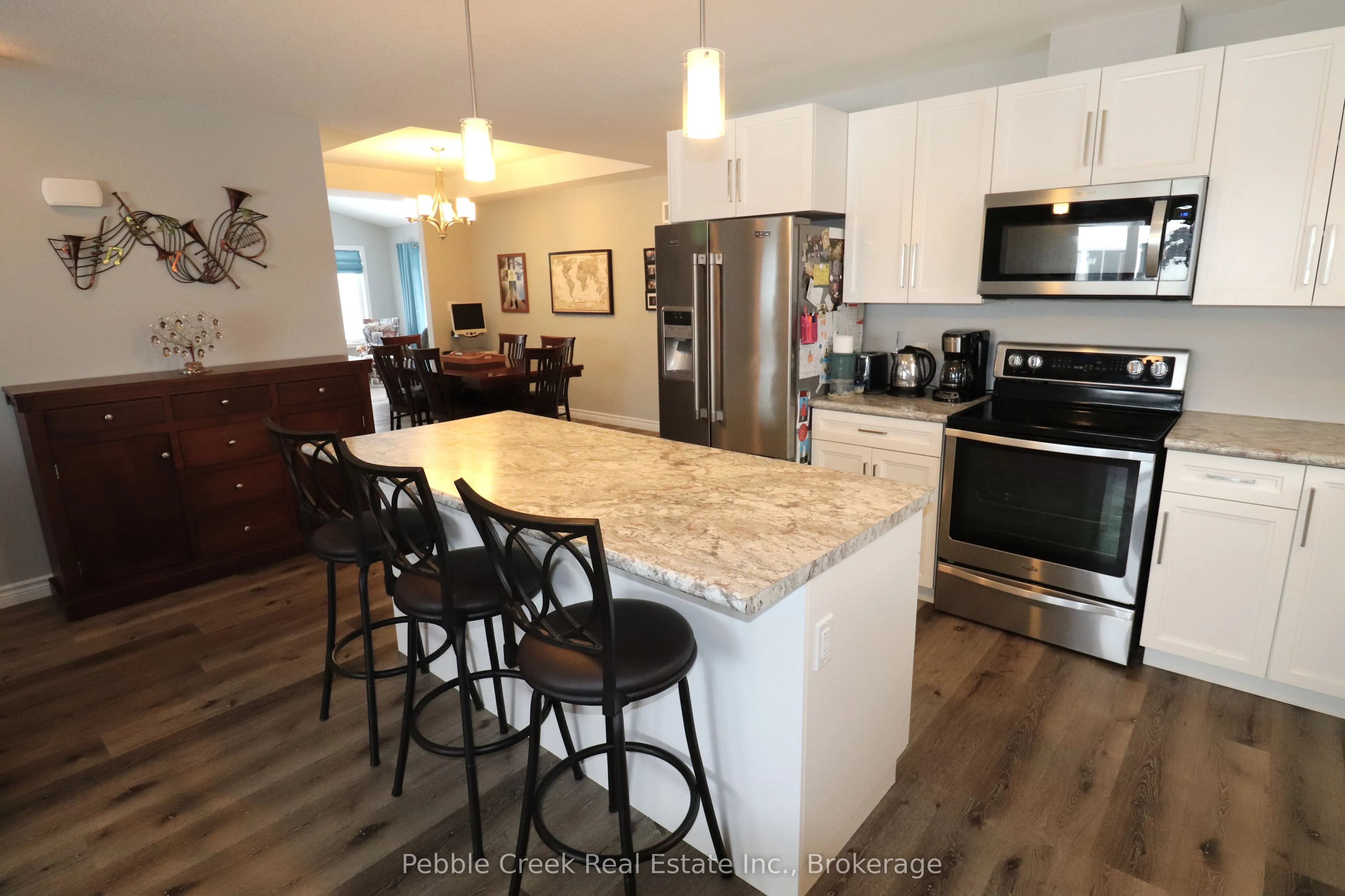 86 Huron Heights Drive