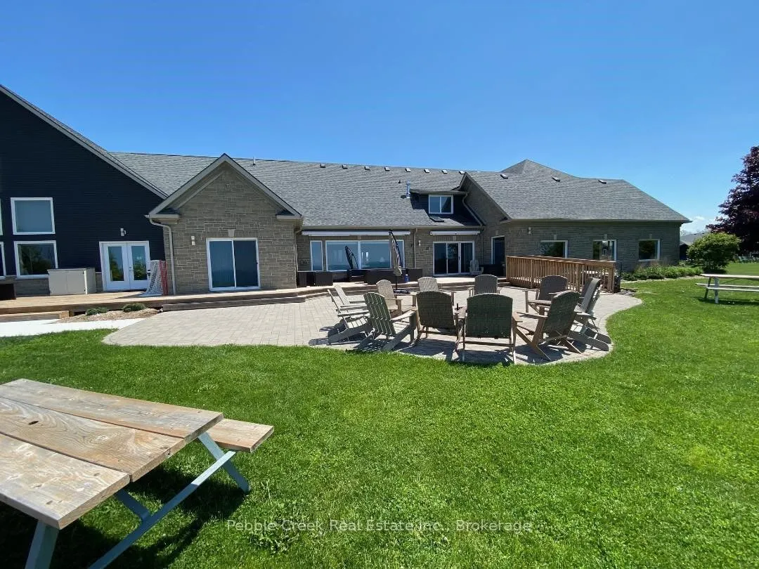 86 Huron Heights Drive