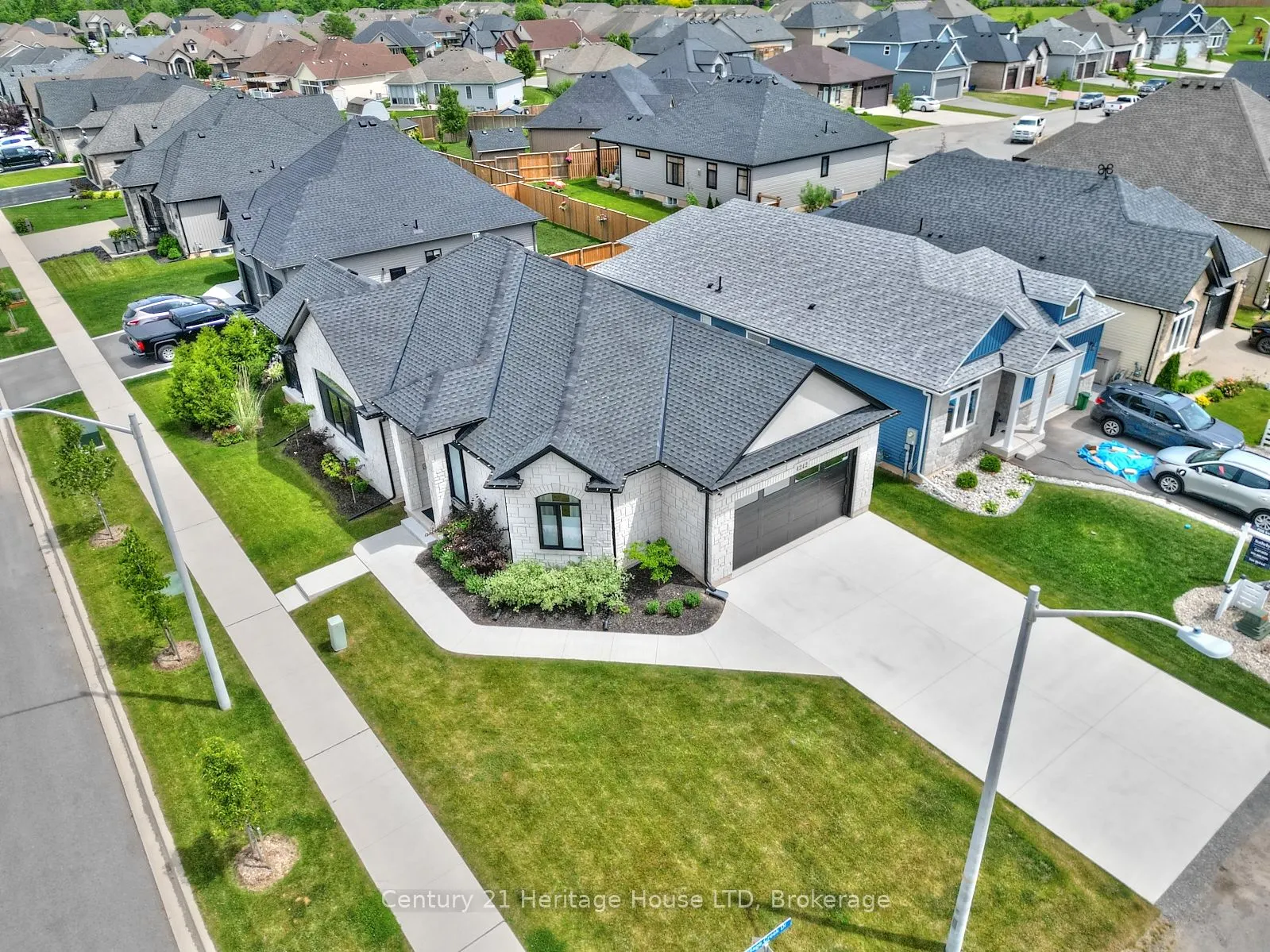 4242 VILLAGE CREEK Drive