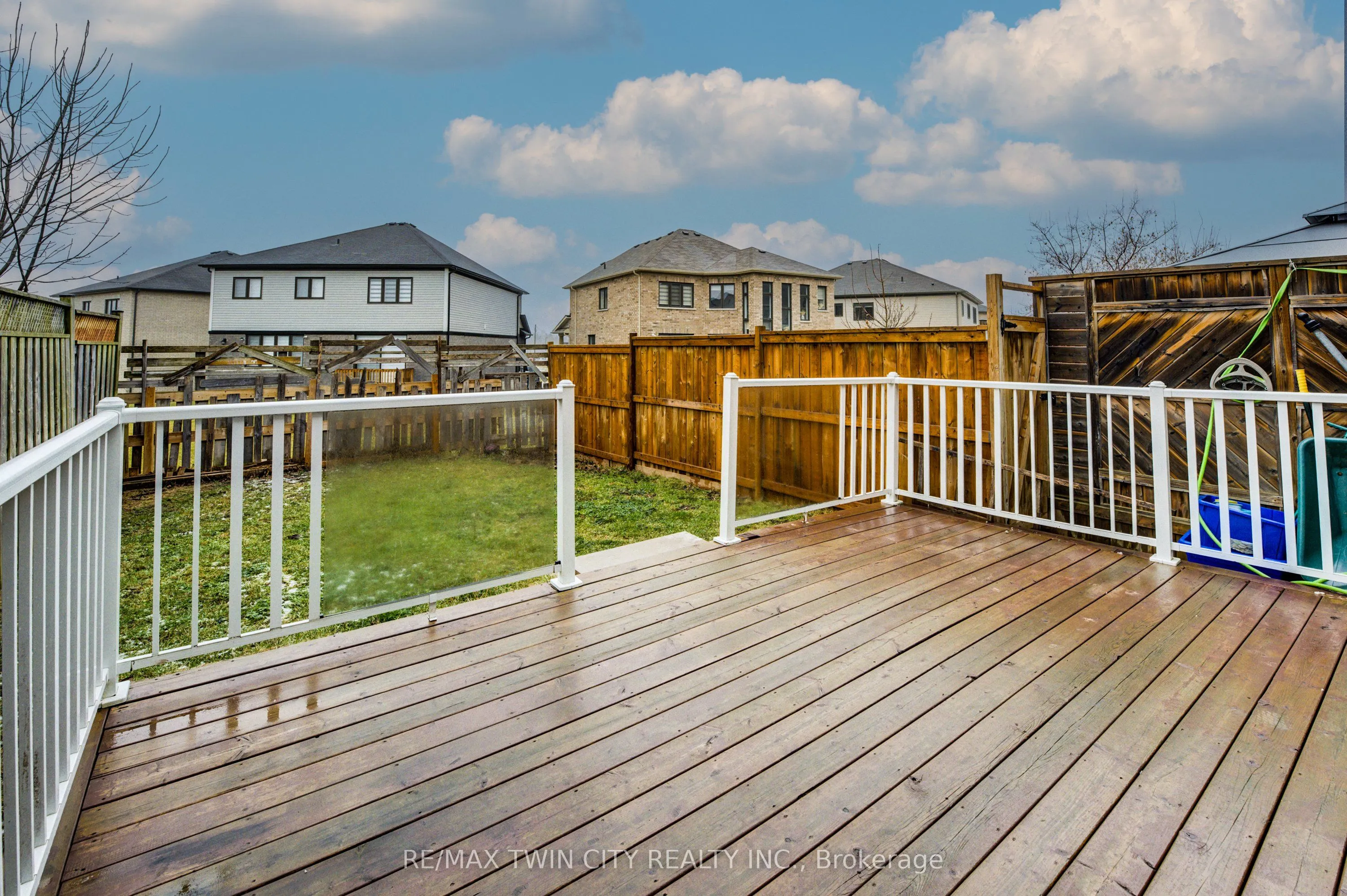 82 Trowbridge Street