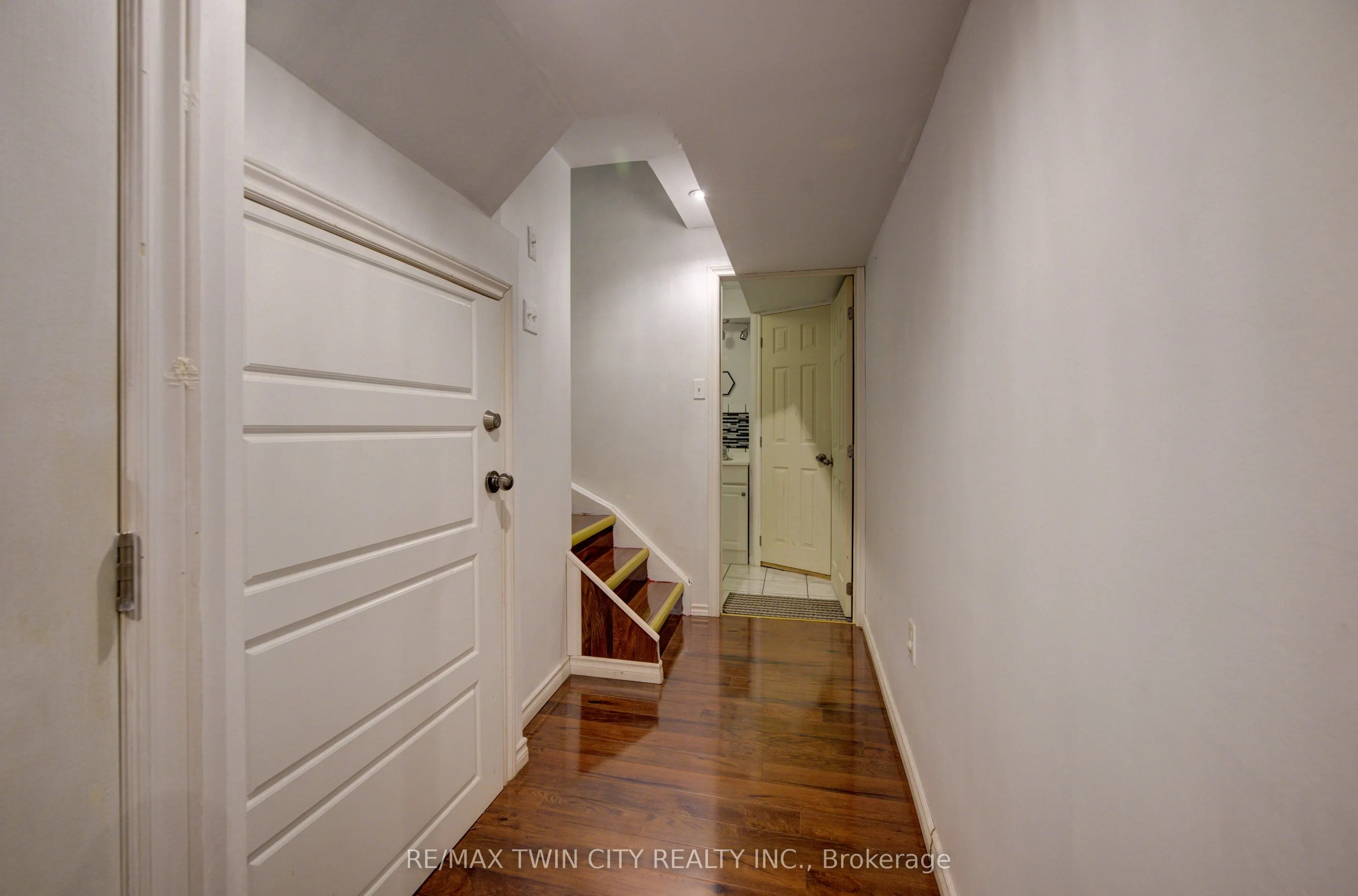 82 Trowbridge Street