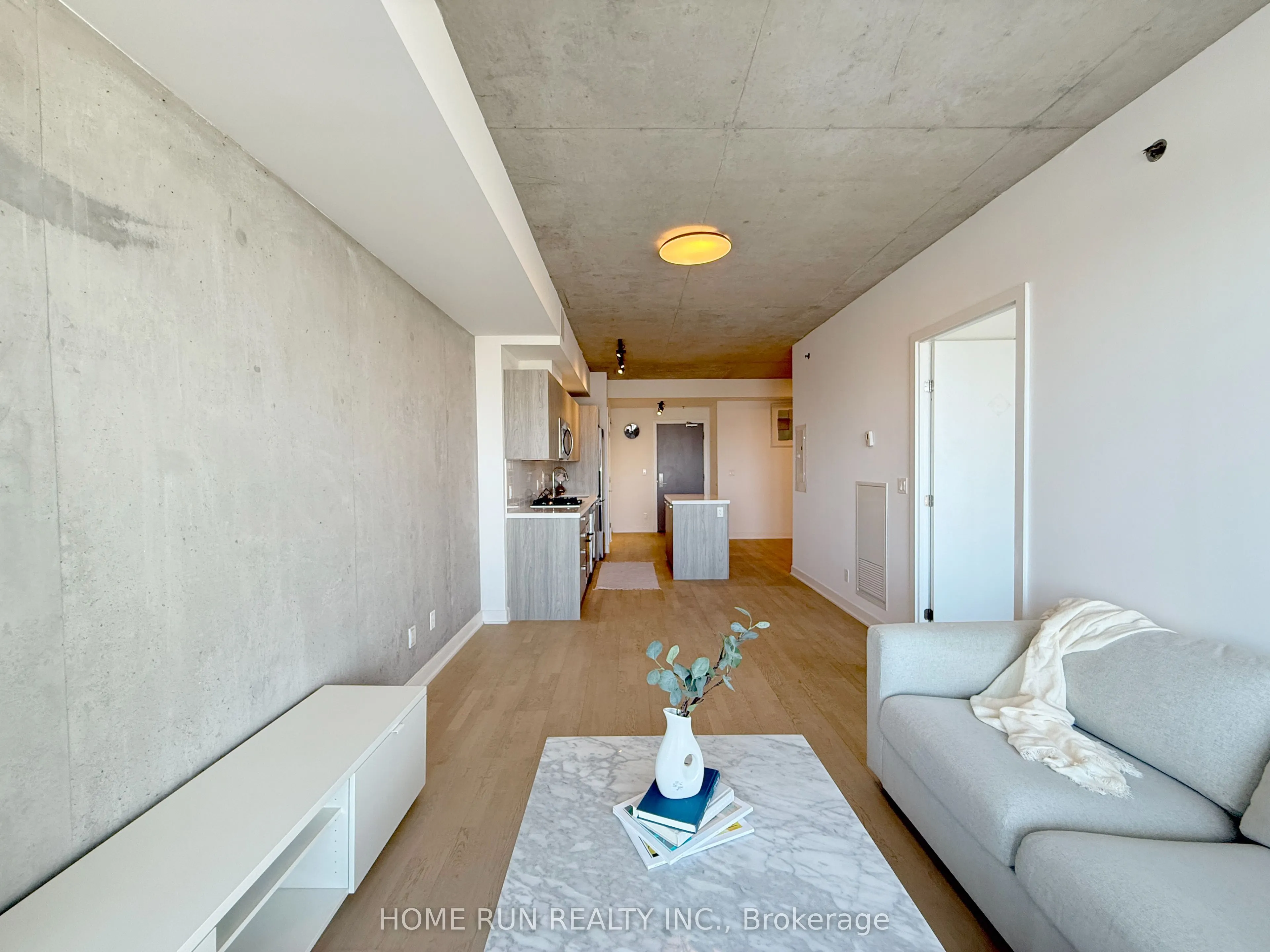 203 CATHERINE Street #1208