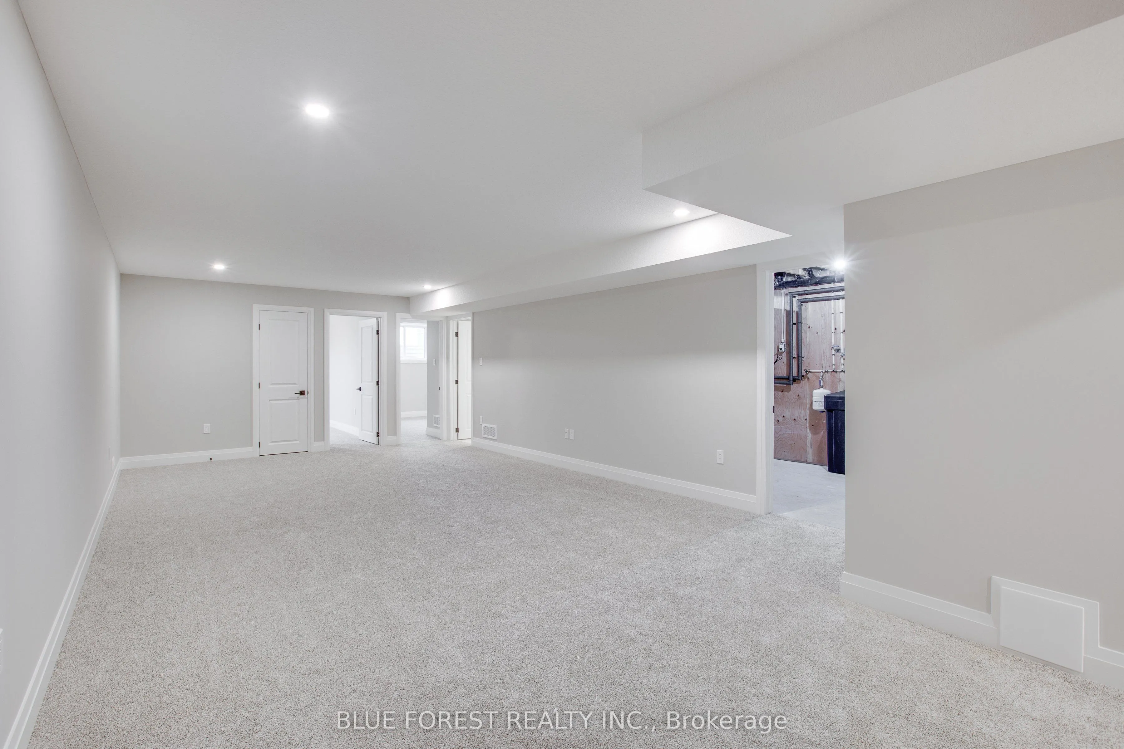 142 SHIRLEY Street