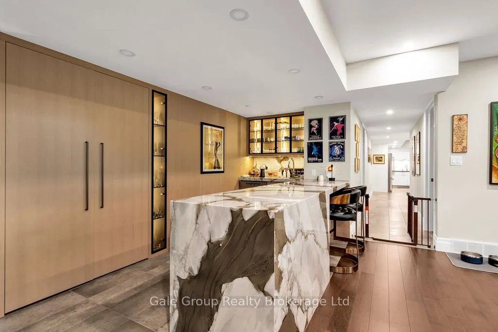 241 Tamarack Boulevard