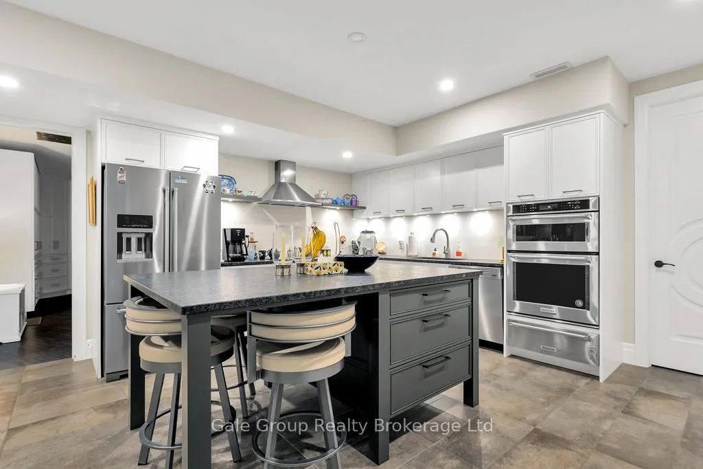 241 Tamarack Boulevard