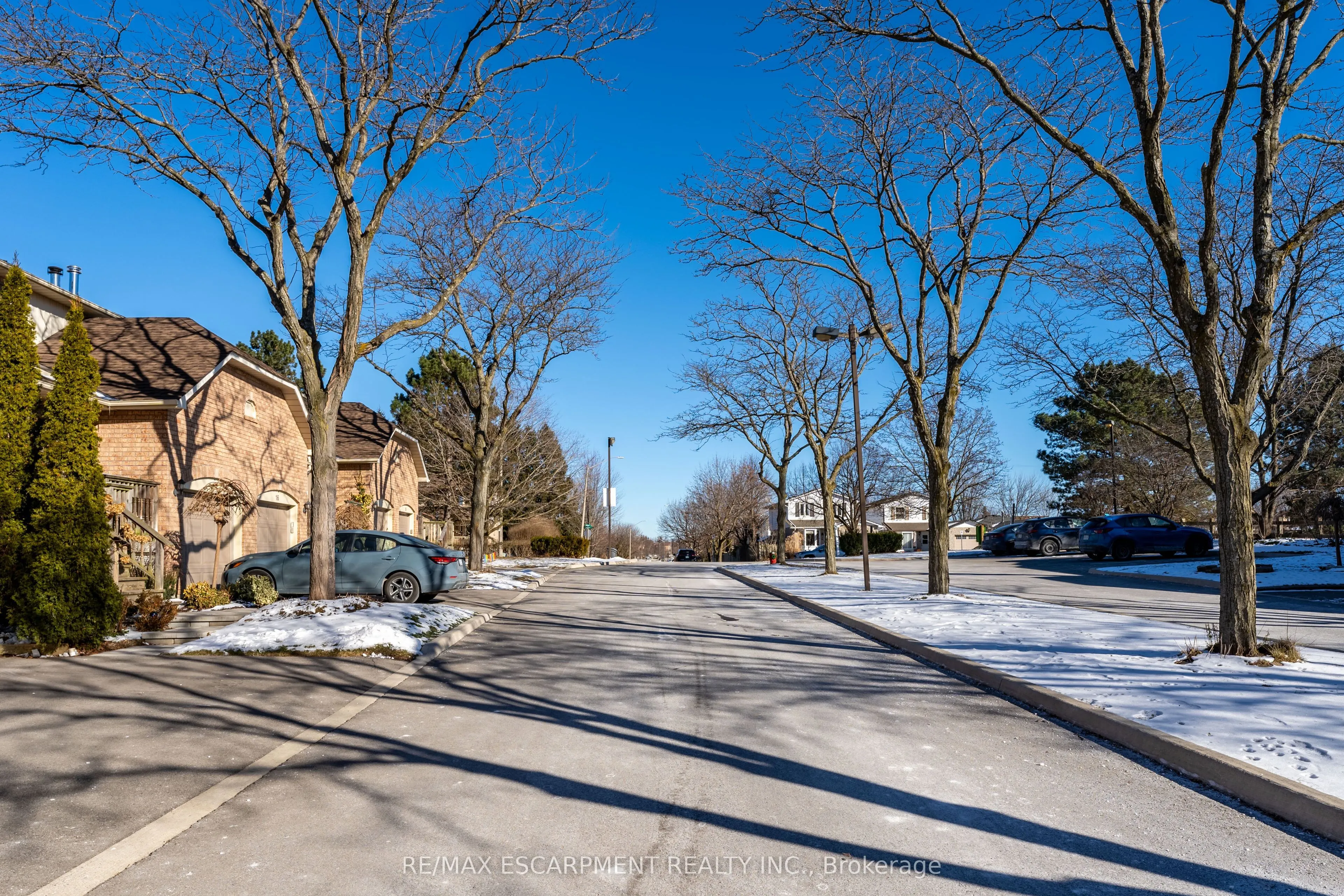 79 Braeheid Avenue #16