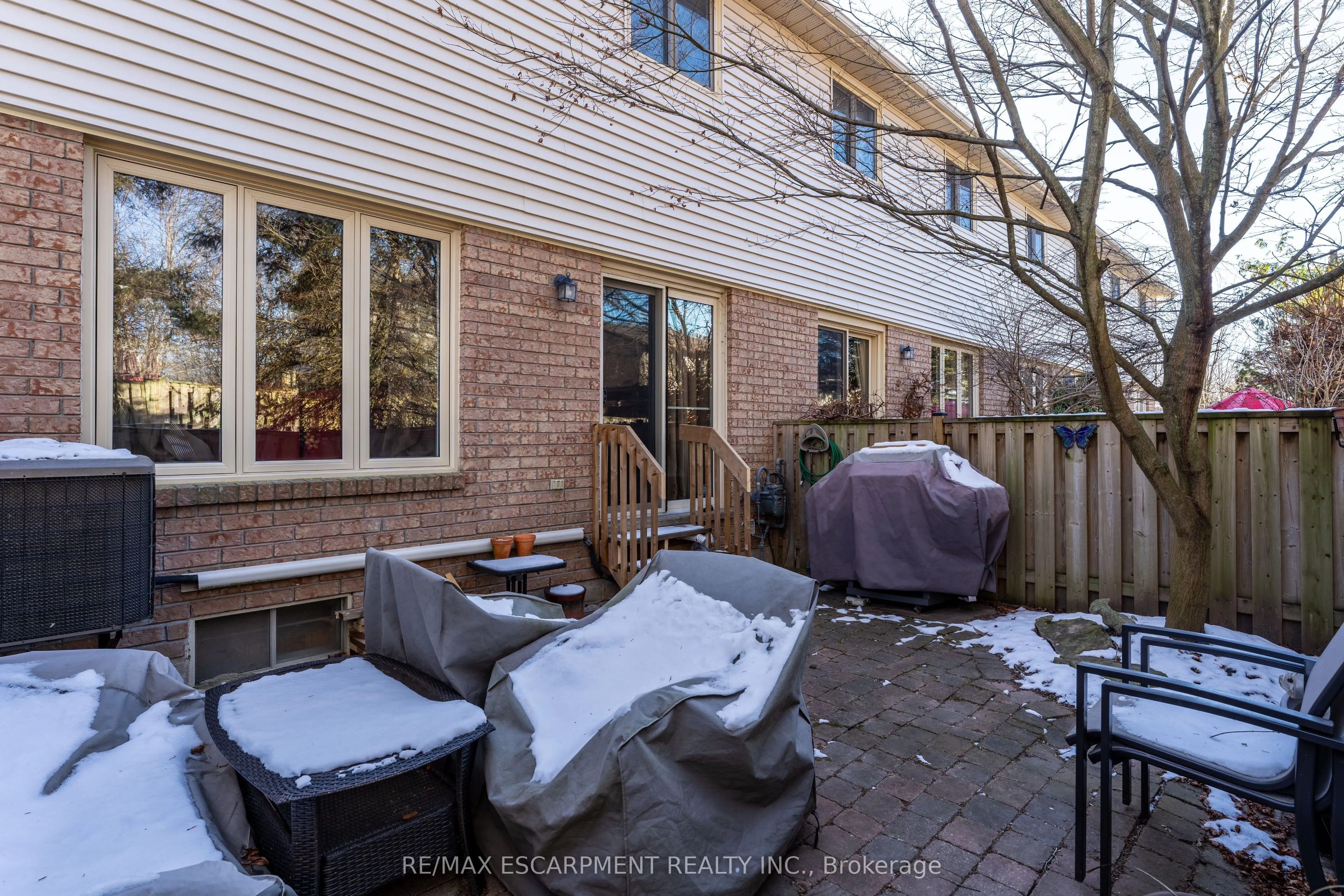 79 Braeheid Avenue #16