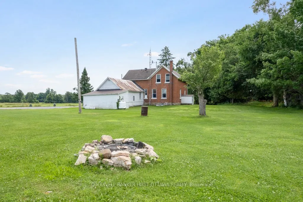 11768 Highway 7