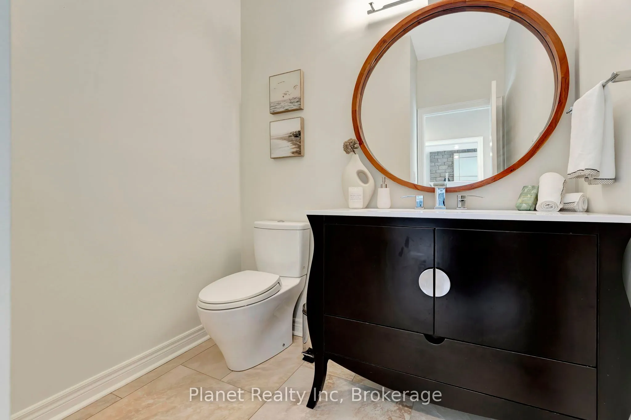 25 Manor Park Crescent #7
