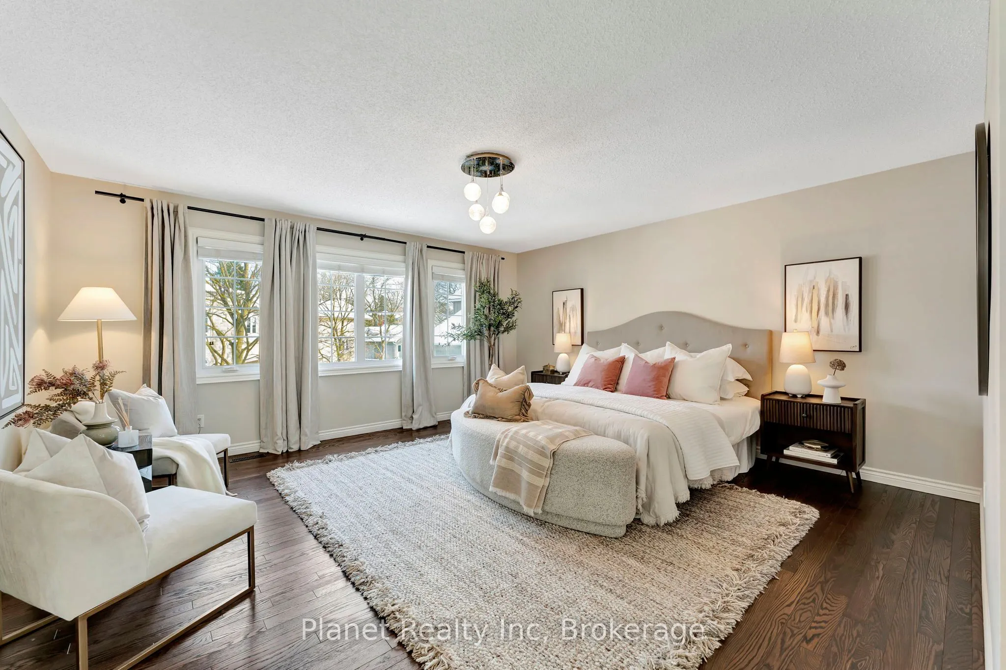 25 Manor Park Crescent #7