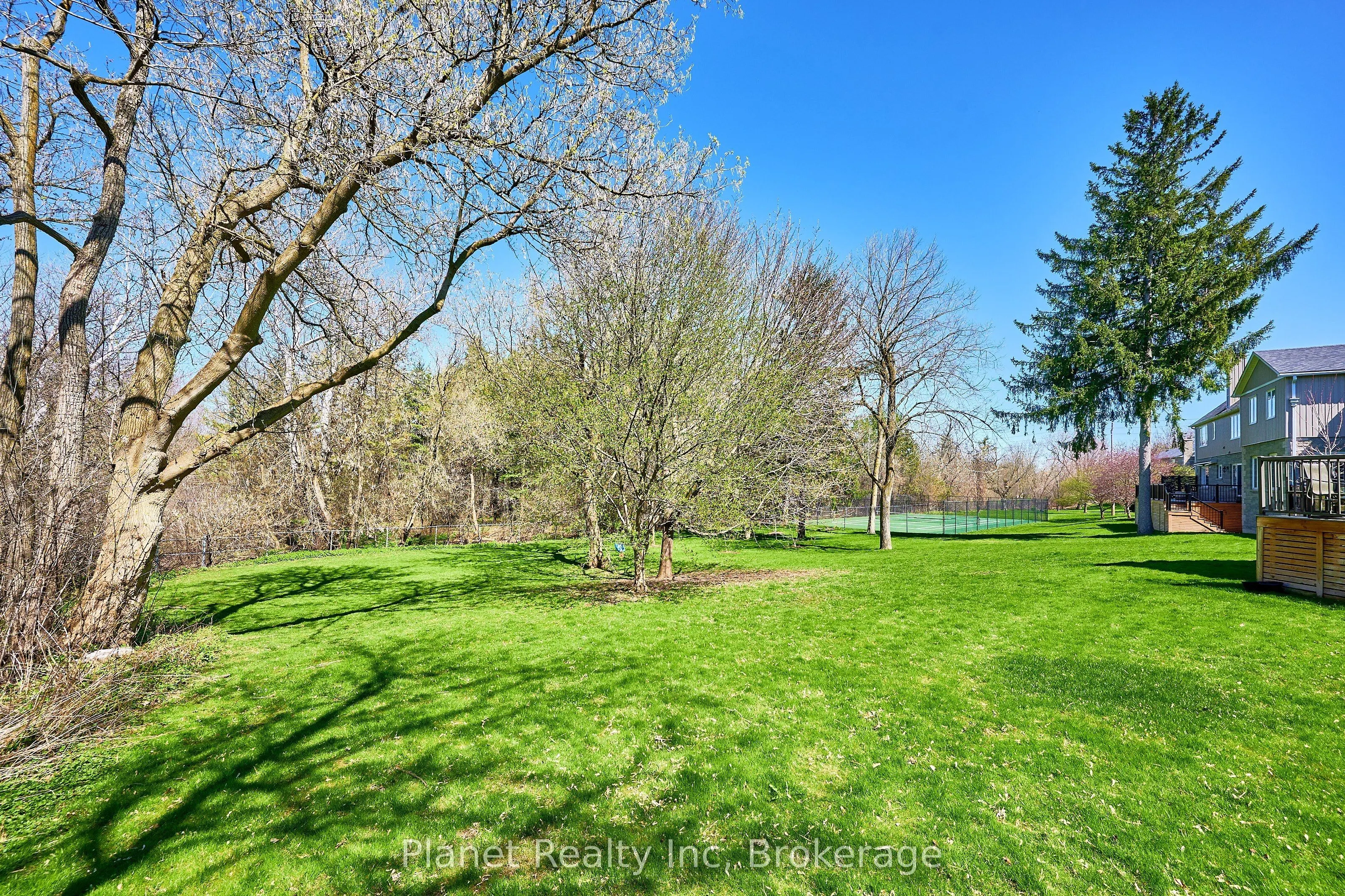 25 Manor Park Crescent #7