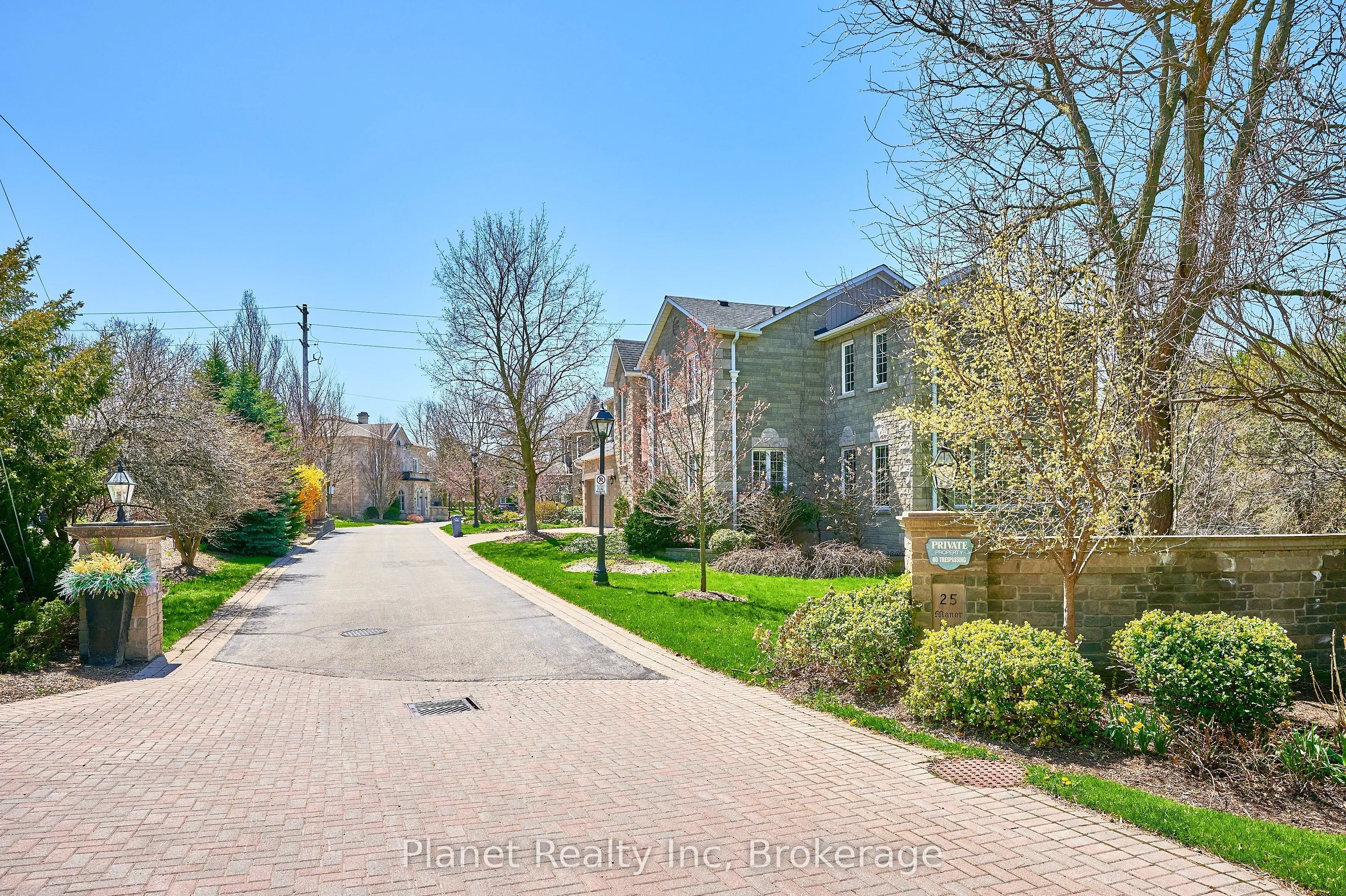25 Manor Park Crescent #7